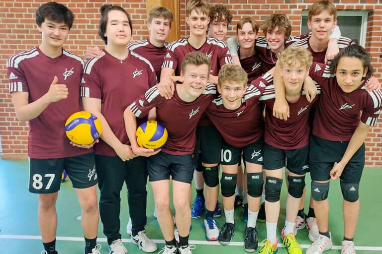 Volleyball som linje på Vesterbølle Efterskole